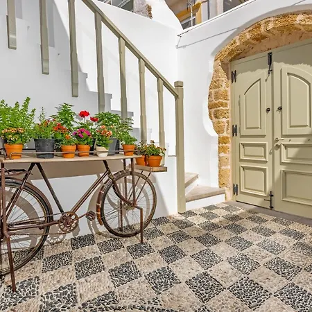 Amarada Apartment